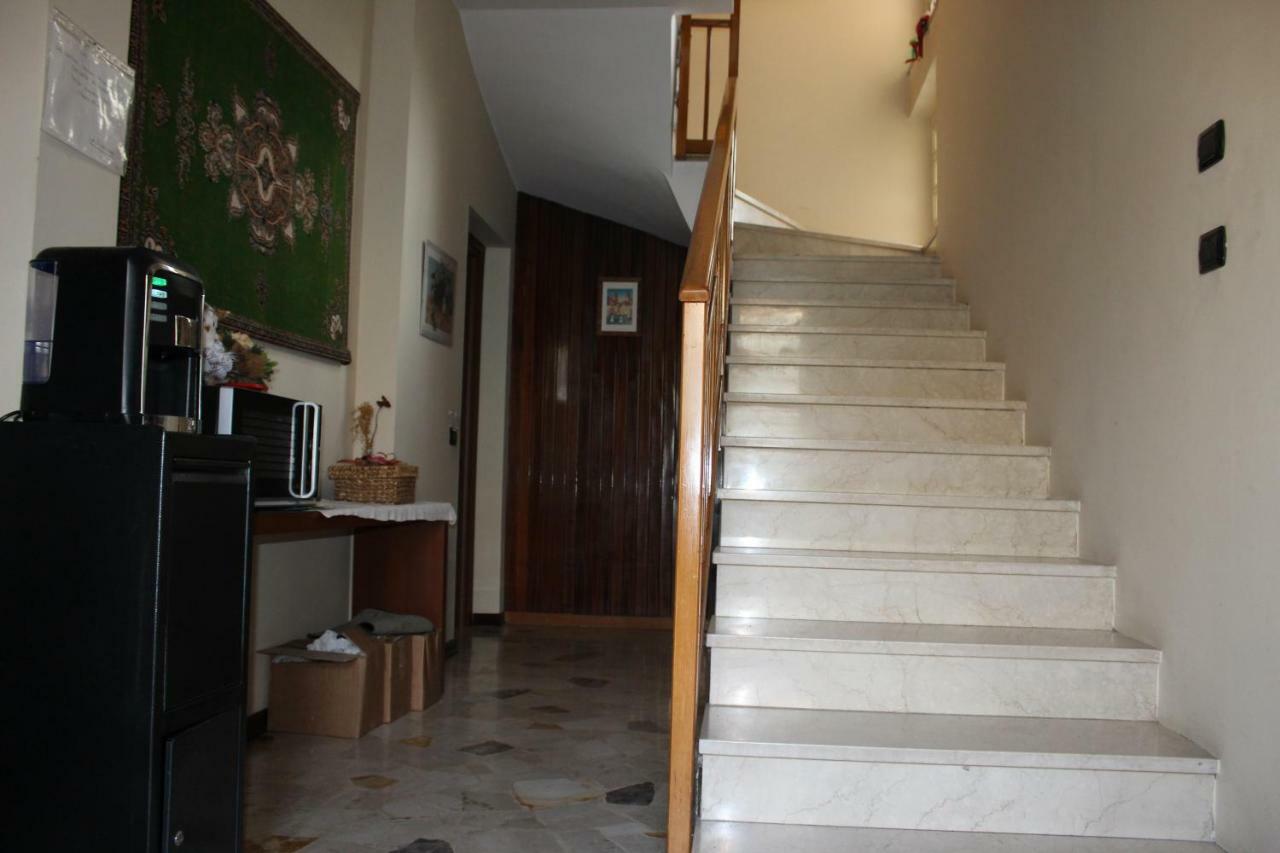 B&B Milano Malpensa 1 Castano Primo 外观 照片