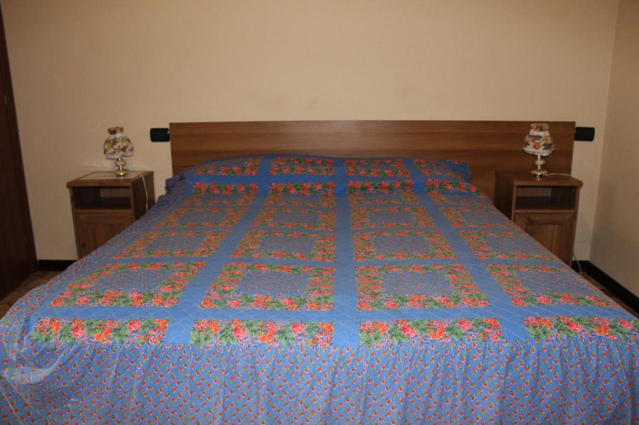B&B Milano Malpensa 1 Castano Primo 外观 照片