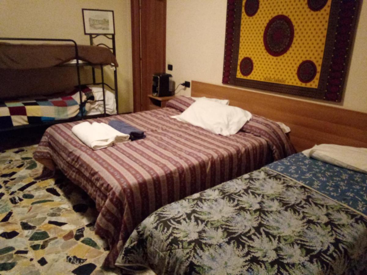 B&B Milano Malpensa 1 Castano Primo 外观 照片